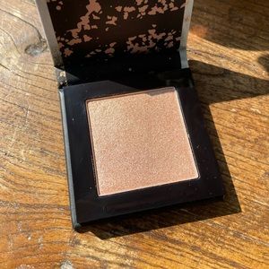 Catrice Luminice Highlighter